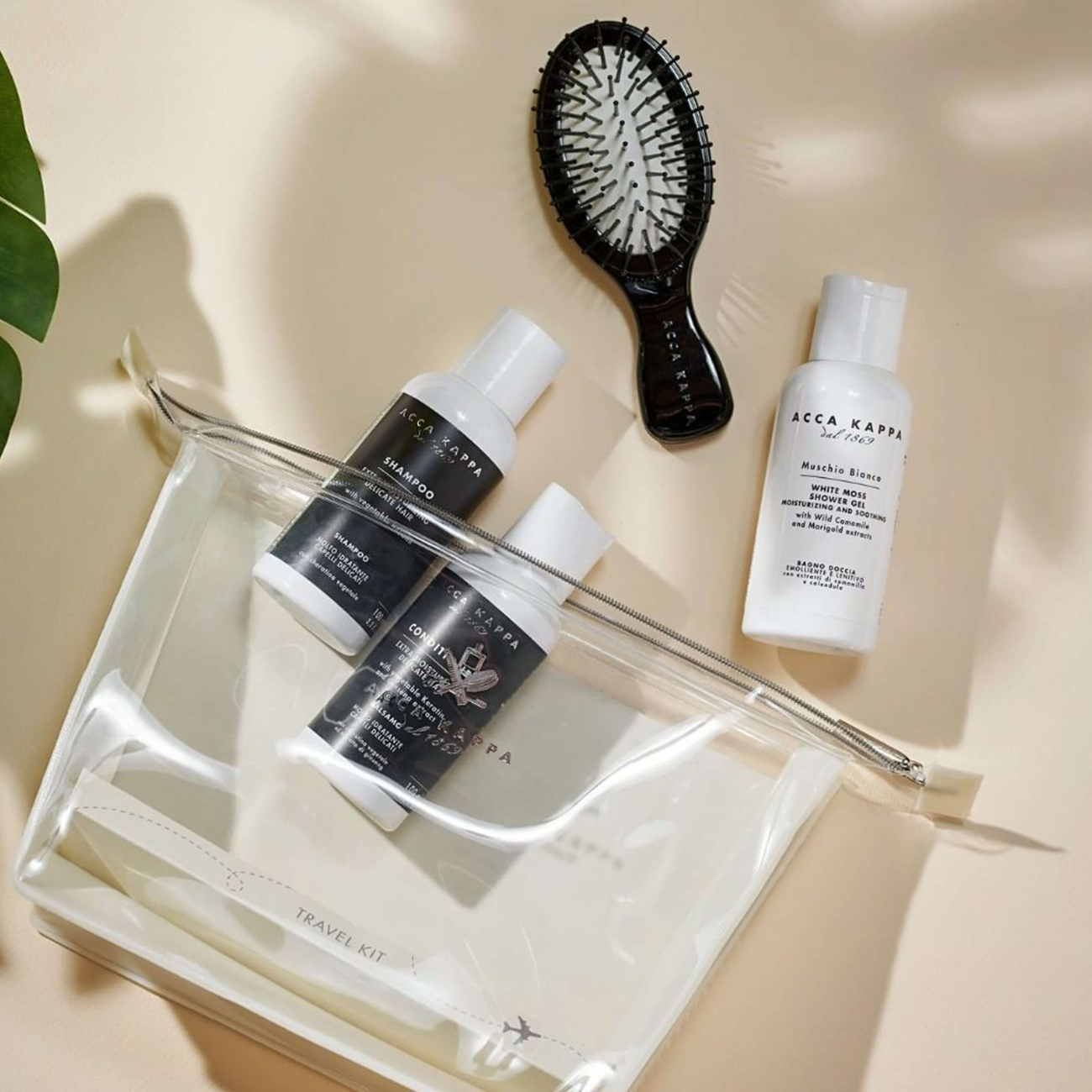 Acca Kappa Travel Set with Hair Brush (3 x 100ml)