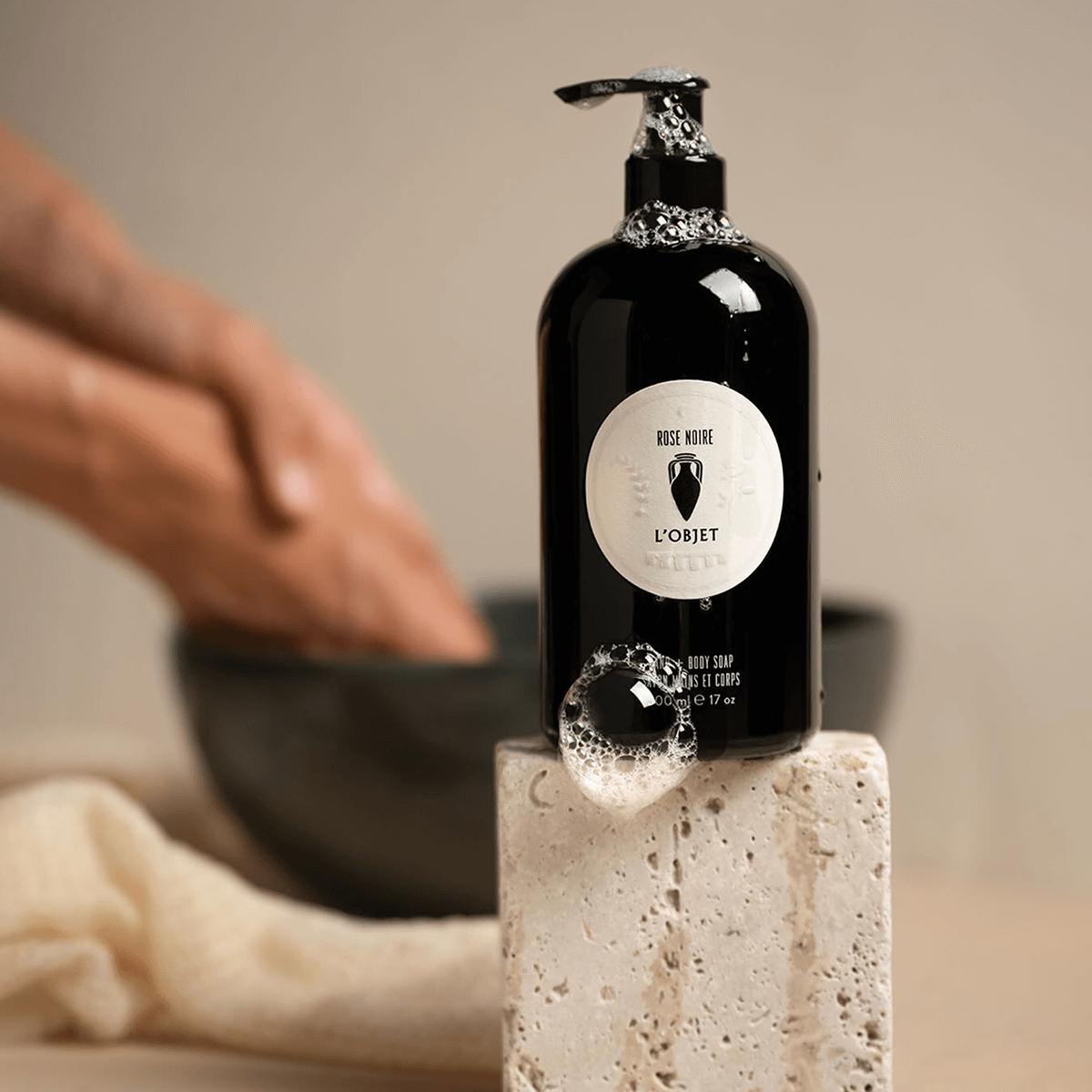 L'OBJET Rose Noire Hand & Body Soap 500 ml