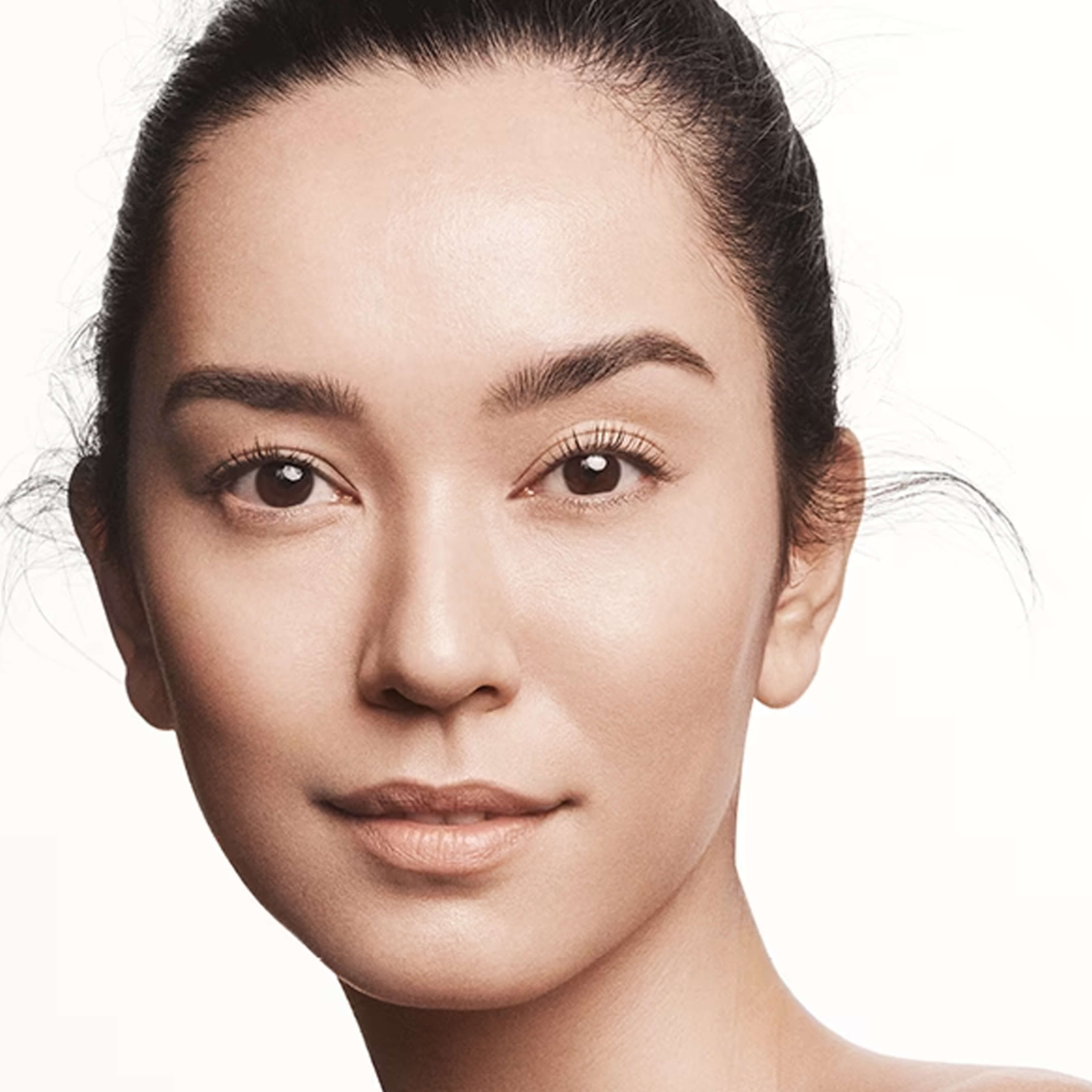 La Mer The Luminous Lifting Cushion Foundation Rose Ivory