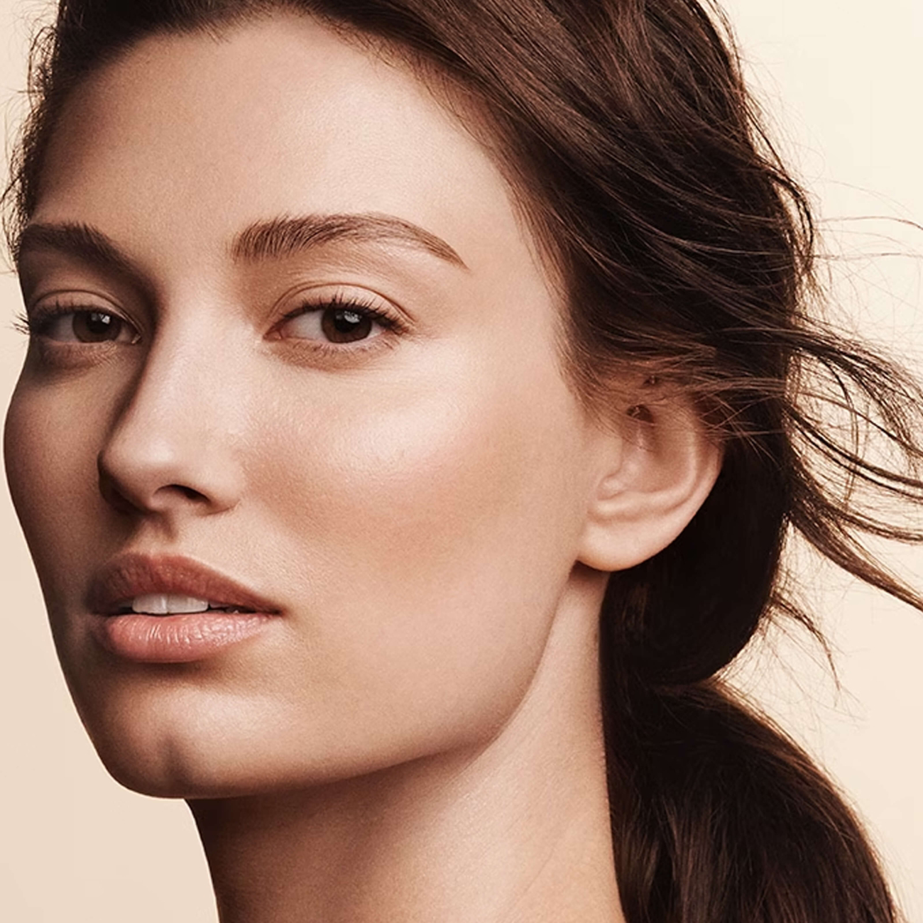 La Mer The Soft Moisture Powder Foundation SPF 30 Sandstone