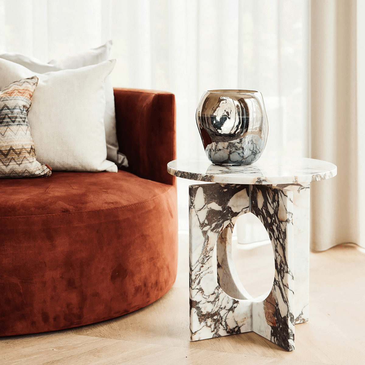 ONNO Collection Cape Smoked Grey L - Muse Candle 3790 gr
