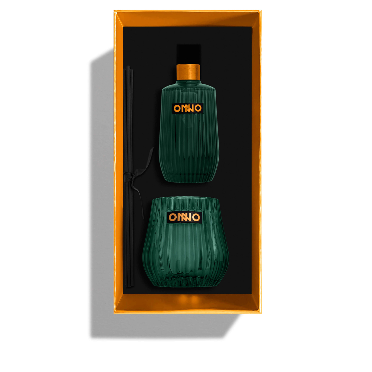 ONNO Collection Gift Set: Diffuser & Candle Eclectic Green - Sage
