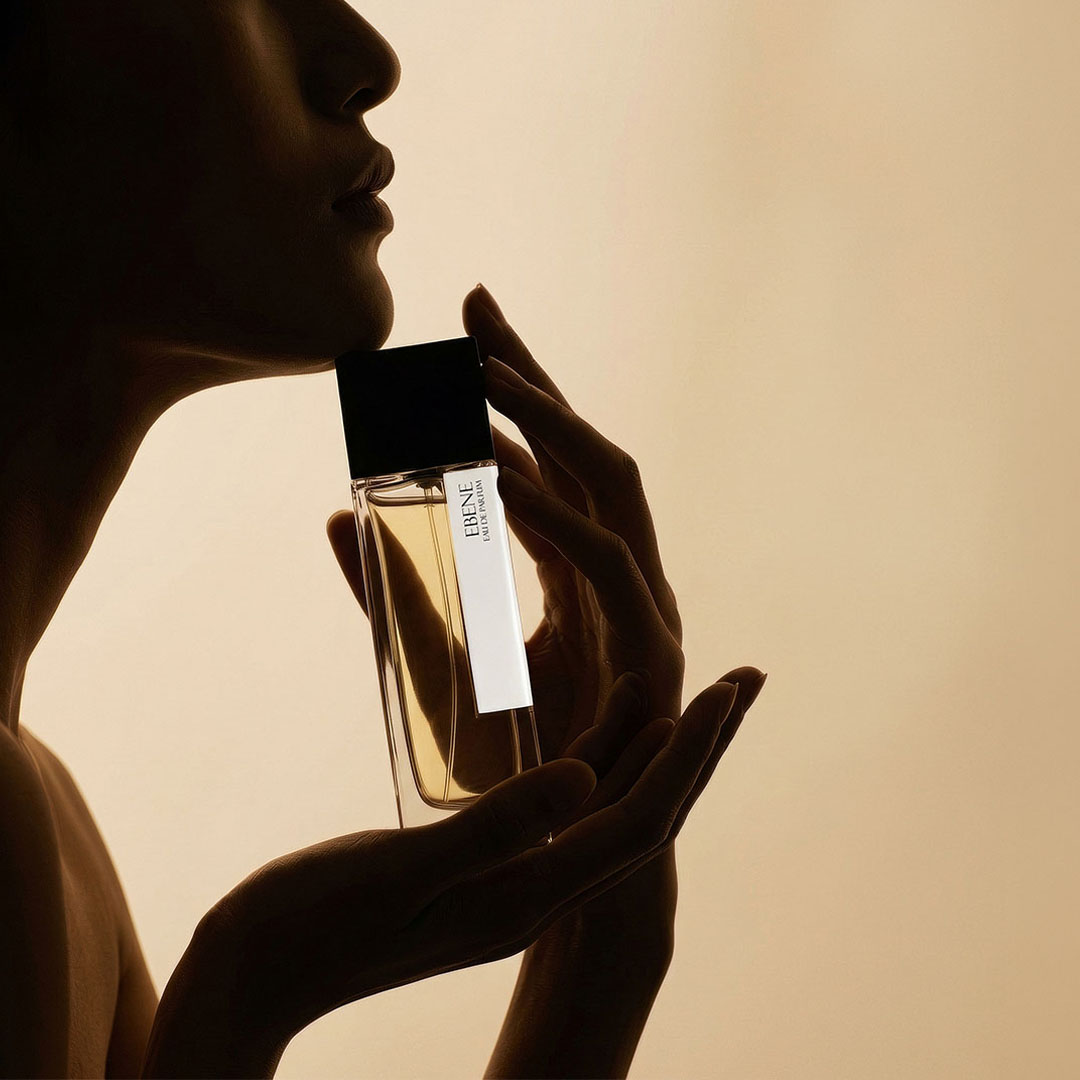 ‘ÉBÈNE’ IN A DIFFERENT LIGHT